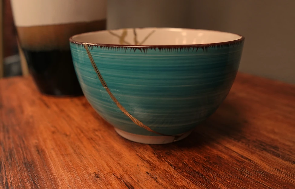 How to Kintsugi: A Step-by-Step Guide to Repairing Broken Ceramics
