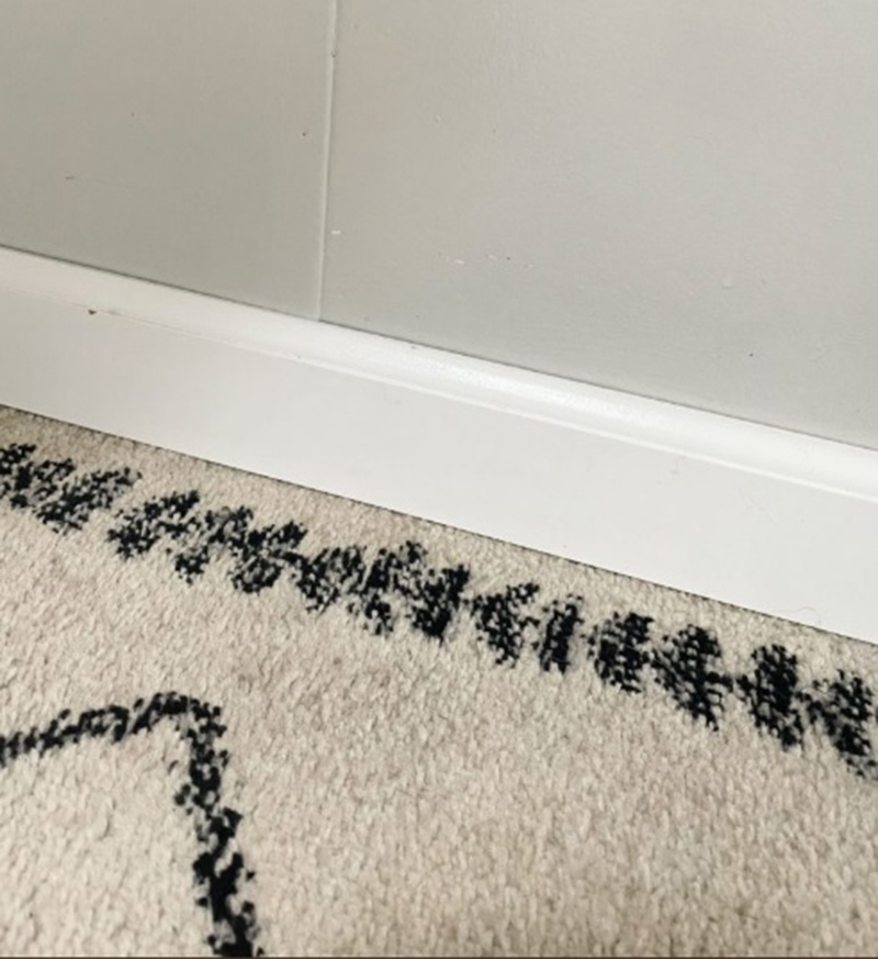 How to Paint Baseboards with Carpet in Five Easy Steps
