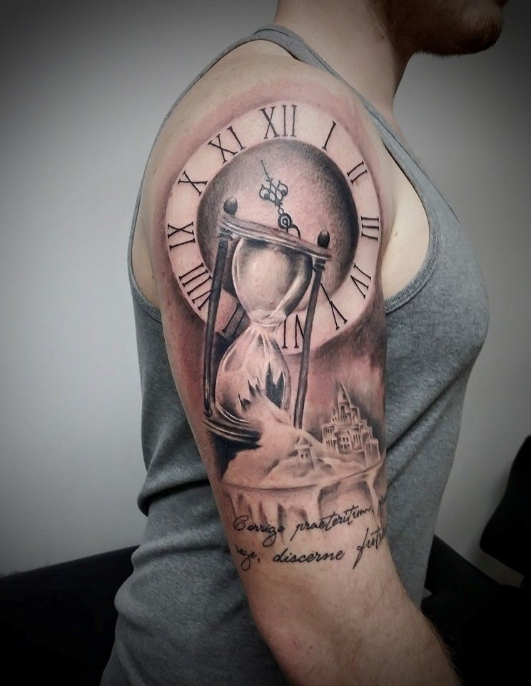 Broken hourglass tattoo meaning