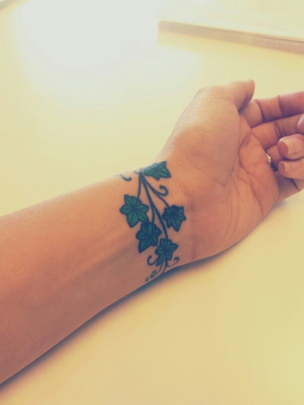 The Intriguing Meaning of Ivy Tattoo A Symbolic Exploration of Nature's Resilience