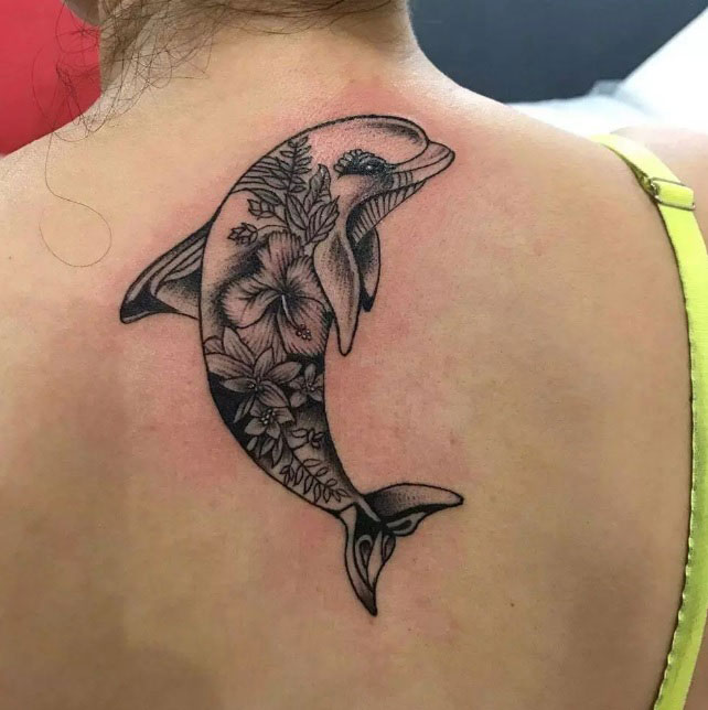 The Meaning of Dolphin Tattoos: A Guide to Symbolism and Interpretation