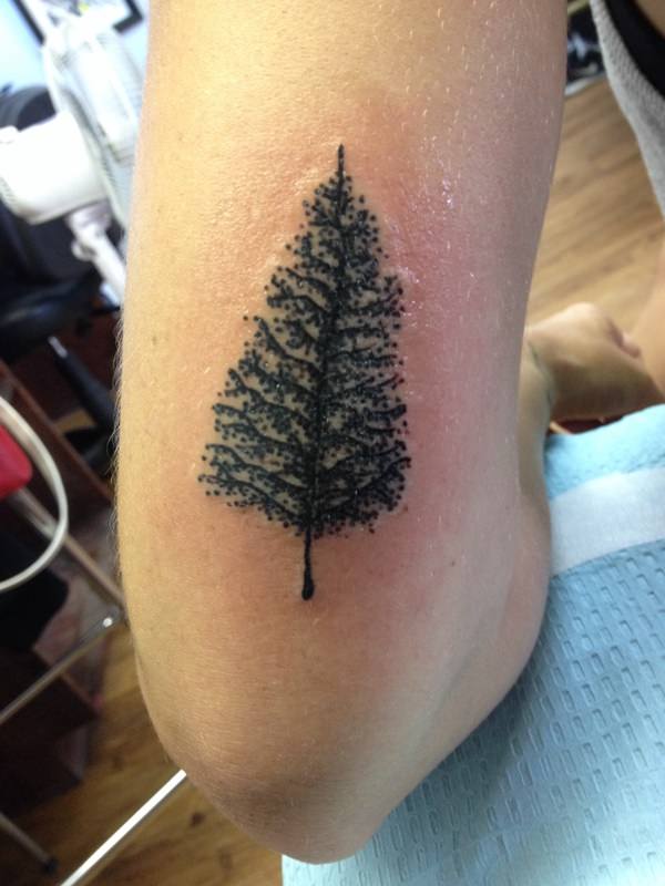 The Meaning Behind Pine Tree Tattoos: A Symbol of Strength and Resilience
