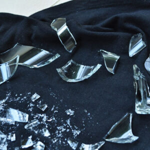 The Spiritual Meaning of Broken Glass in a Dream: What Does It Signify?