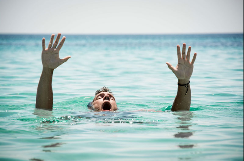 The Spiritual Meaning of Someone Drowning in a Dream: Understanding Its Significance