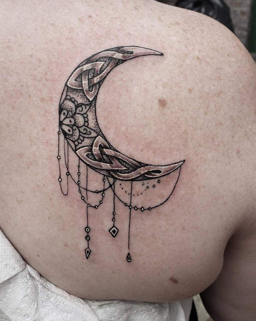 Crescent Moon Tattoo Meaning: The Deeper Meanings Behind Popular Tattoo Designs
