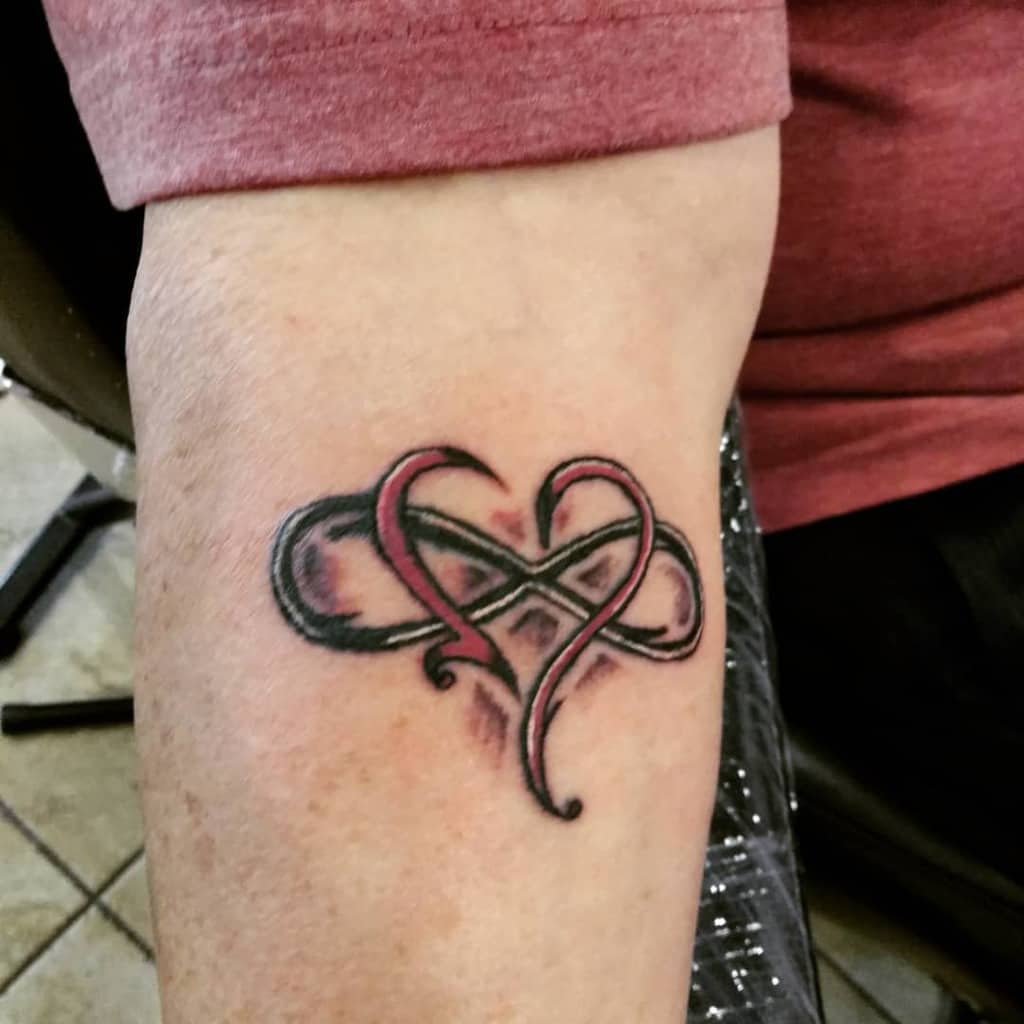 Infinity Heart Tattoo Meaning: A Comprehensive Guide to Symbolism