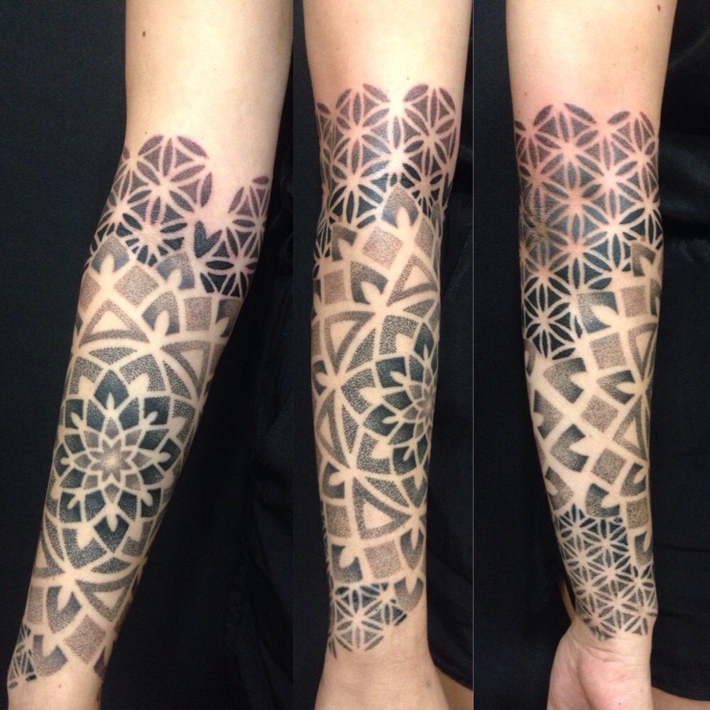 An all-encompassing manual on the meaning of a Flower of Life tattoo.