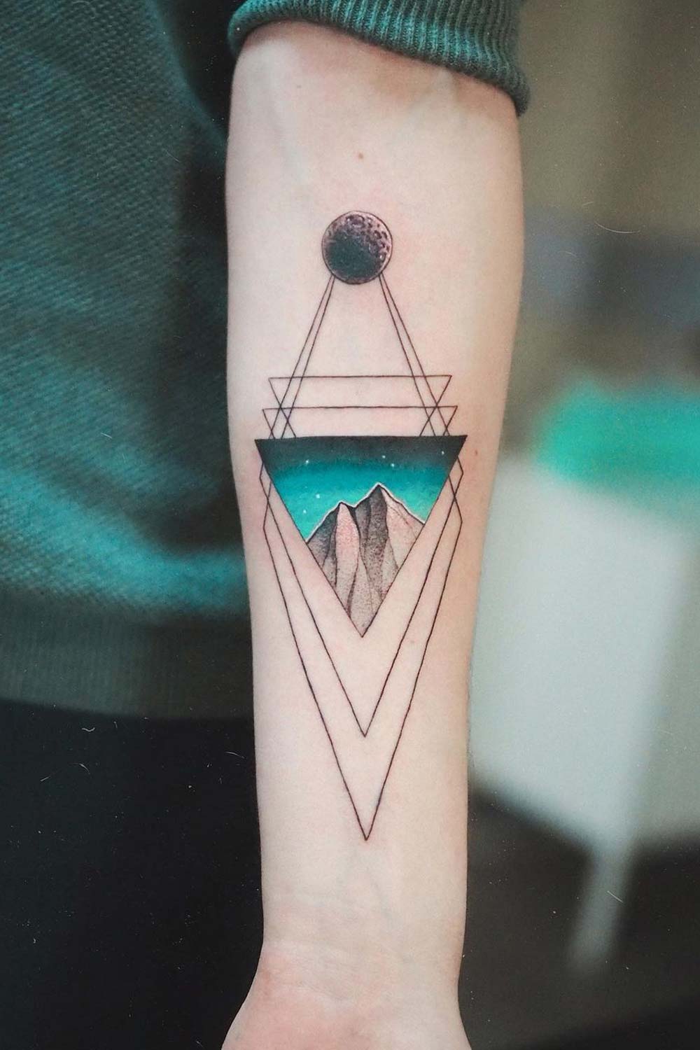 Geometry Tattoo Meaning: The Fascinating World of Geometry Tattoo Meaning and Design