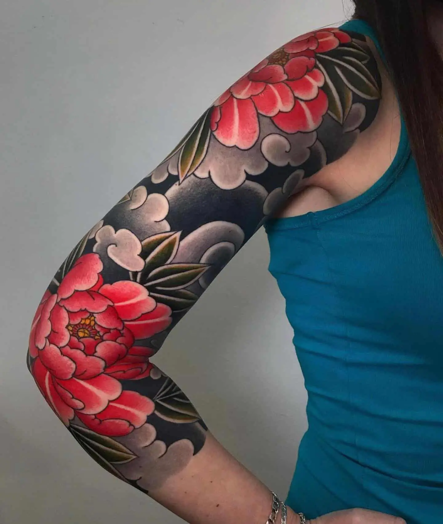 Japanese Flower Tattoo Meanings: A Complete Handbook on Japanese Flower Tattoo Designs and Their Significance.