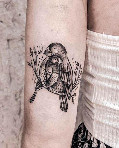 Tattoos for Moms with Meaning: The Intricate Meanings Behind Popular Tattoo Styles and Symbols