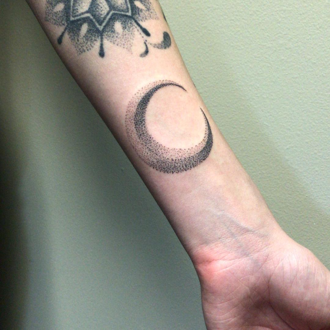 Dotted Tattoo Meaning: Dive into the World of Dotted Tattoo Masterpieces