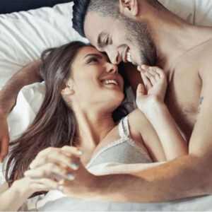 Having Sex in a Dream with Someone You Know: 6 Symbolic Meanings